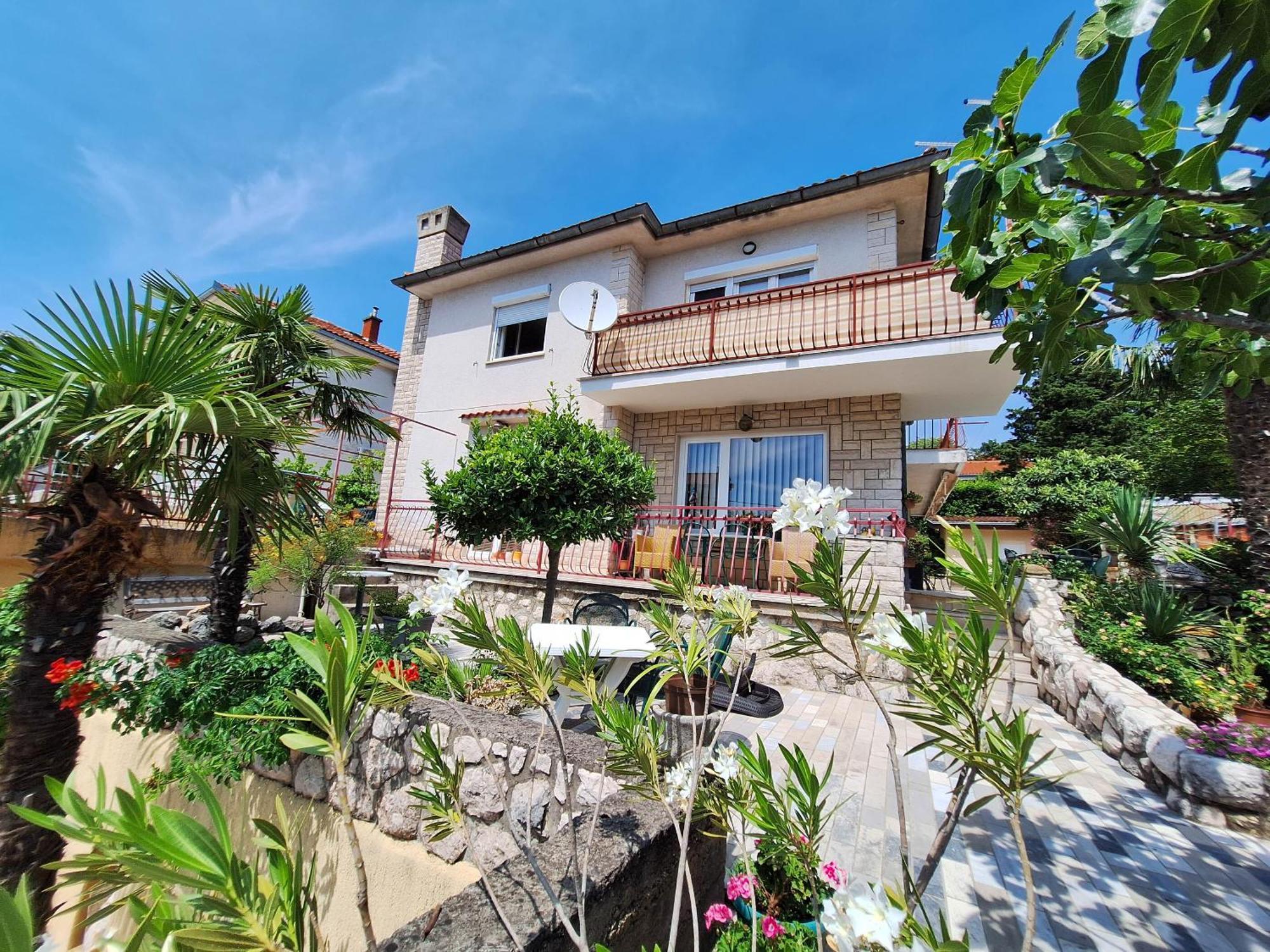 Apartments Tortuga Dramalj Bagian luar foto